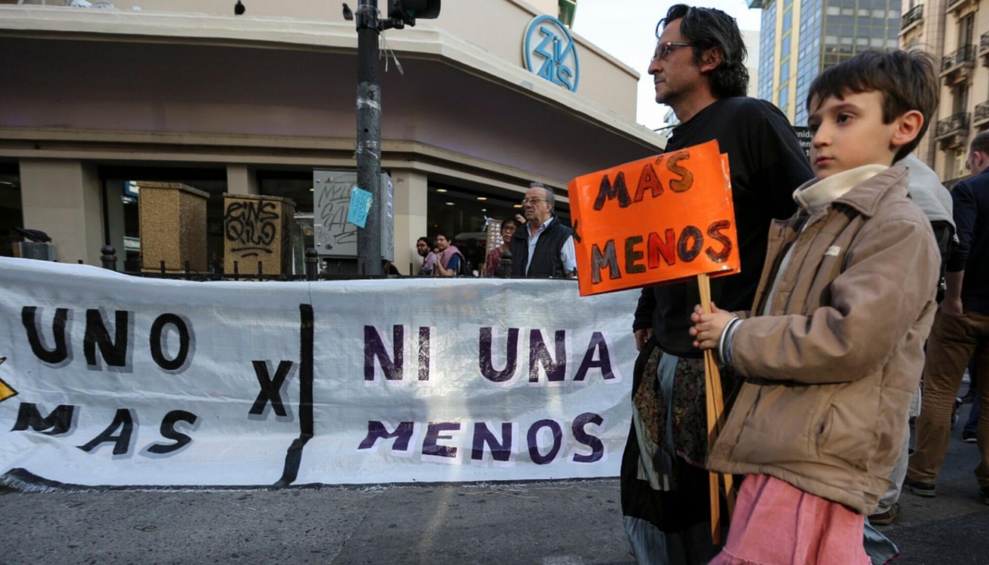 Hombres igualdad manifestación